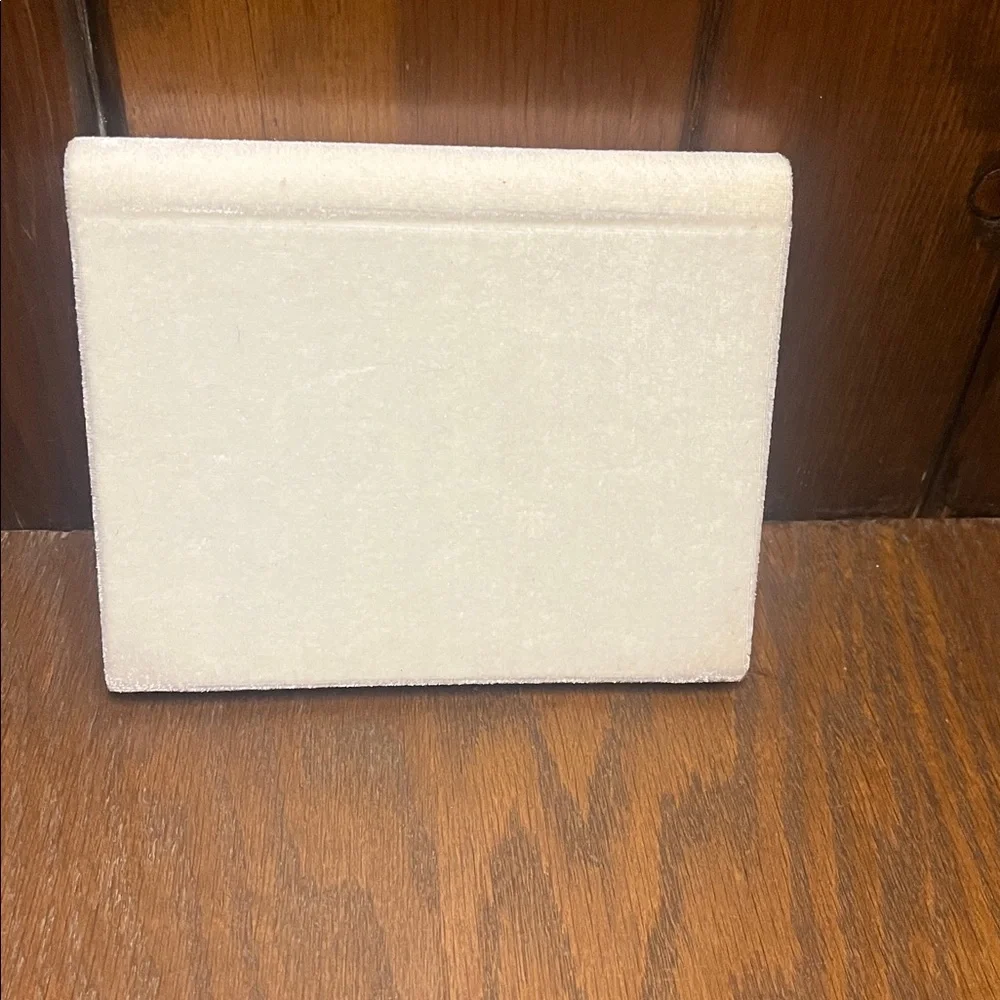 Small Wonders Pooh/PigletPhoto Album - Hallmark - 12 double sided pages - Picture 2 of 5